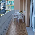 Casa Bivi - With 1 And 2 Bedrooms - Click Here For Availabilities *