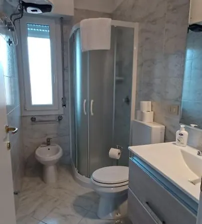 Casa Bivi - With 1 And 2 Bedrooms - Click Here For Availabilities * ליגננו סביאדורו
