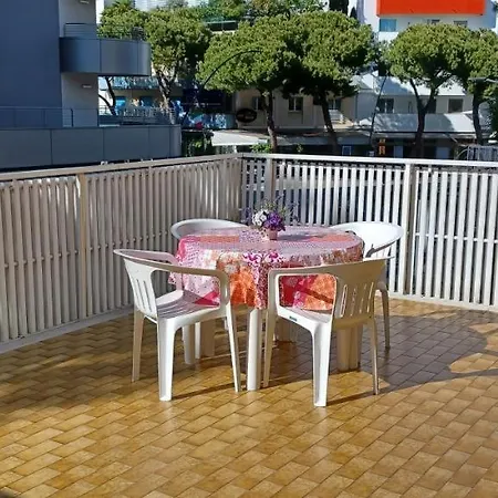 Apartment Casa Bivi - With 1 And 2 Bedrooms - Click Here For Availabilities Lignano Sabbiadoro