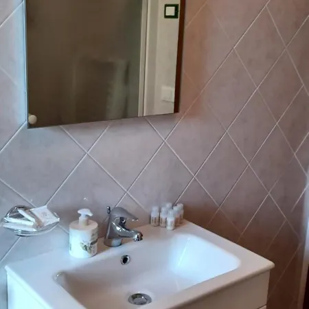 Casa Bivi - With 1 And 2 Bedrooms - Click Here For Availabilities